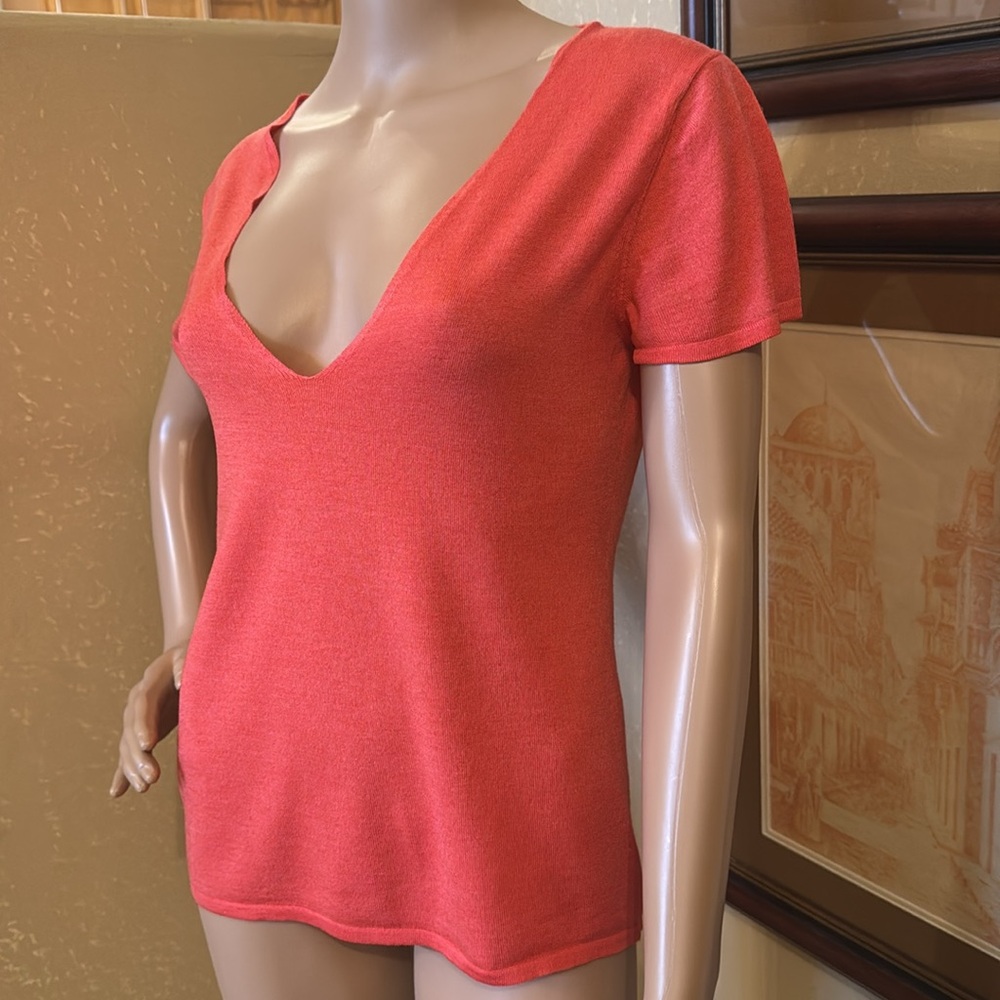 TAHARI Cashmere Knit Plunge Top sz M - Picture 2 of 7